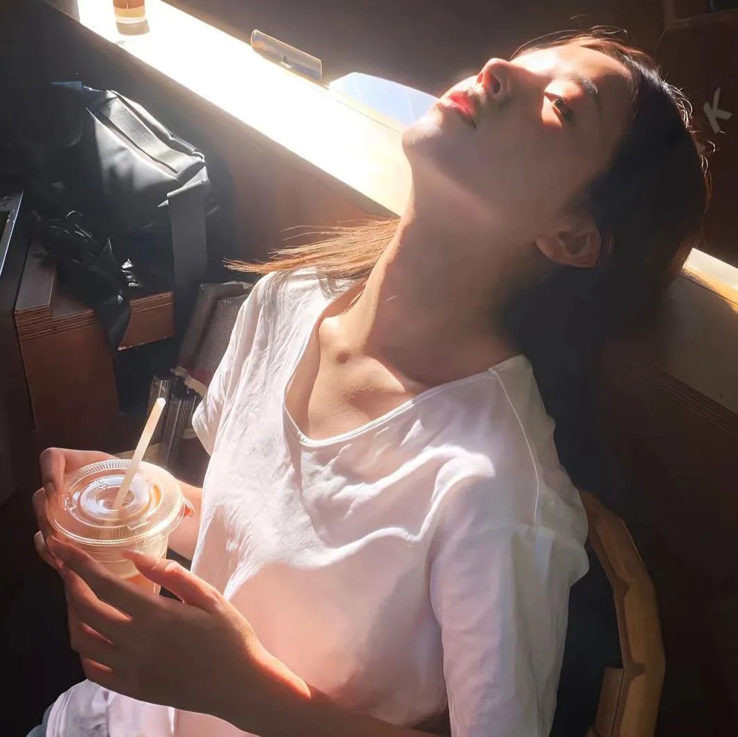 一闪一闪亮星星2023